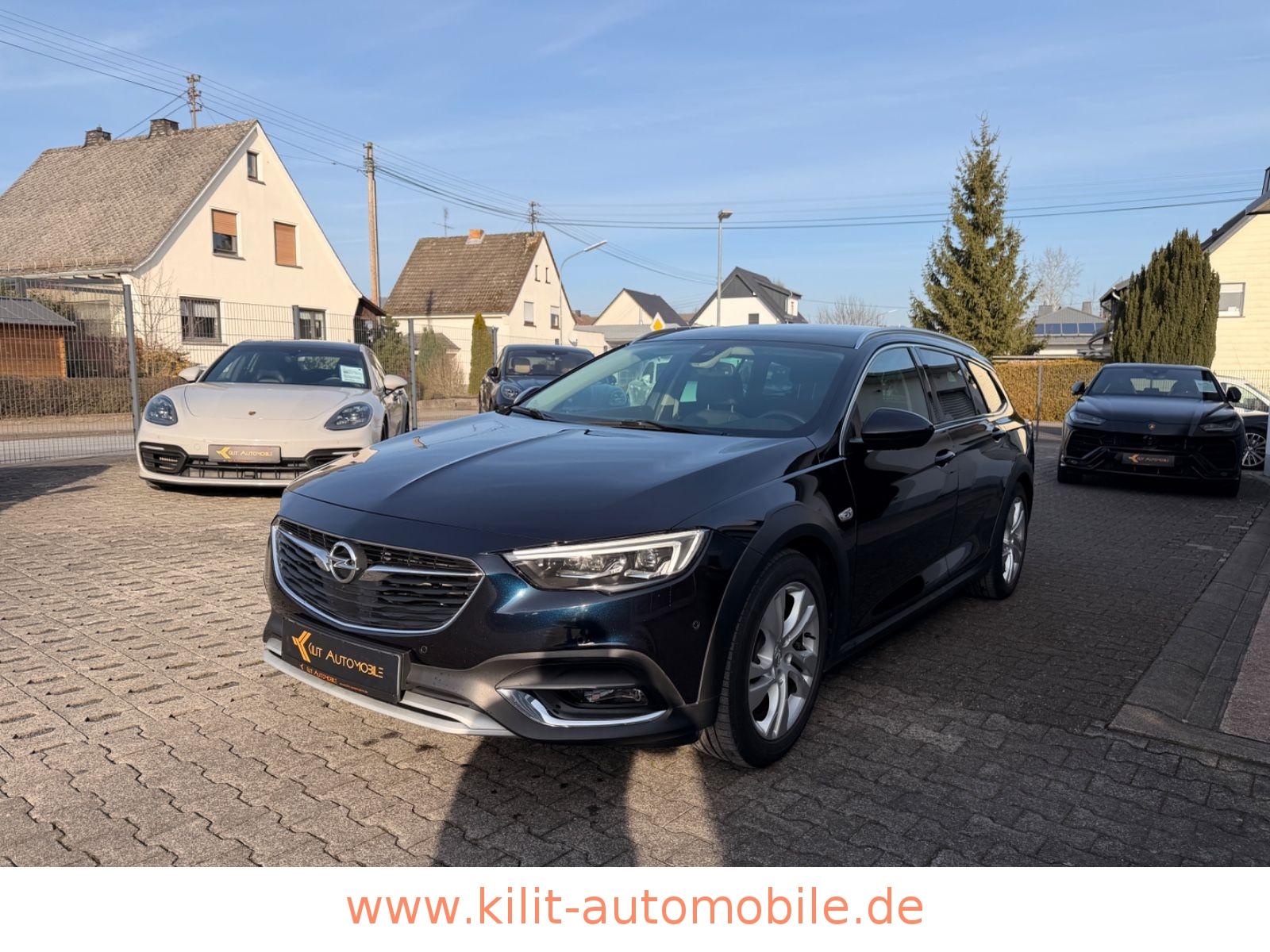 Opel Insignia B Country Tourer 4x4 *LED+AHK+18ZOLL*