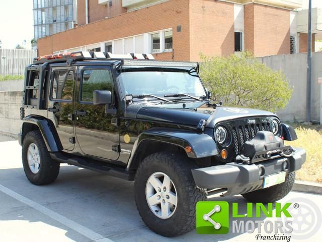 Jeep JEEP Wrangler Unlimited 2.8CRD Sahara / 10.000 ?