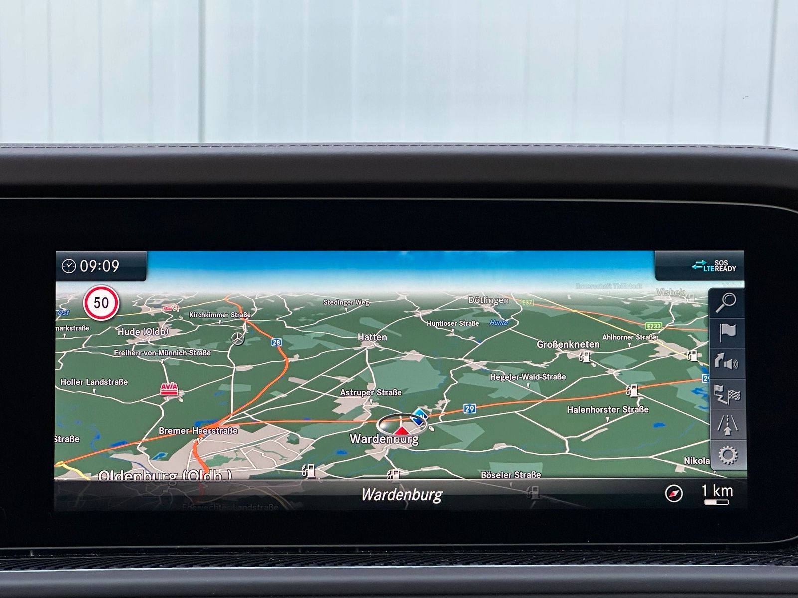 Fahrzeugabbildung Mercedes-Benz G 63 AMG DRIVER'S PACKAGE NAV+GLASDACH+AHK+ACC