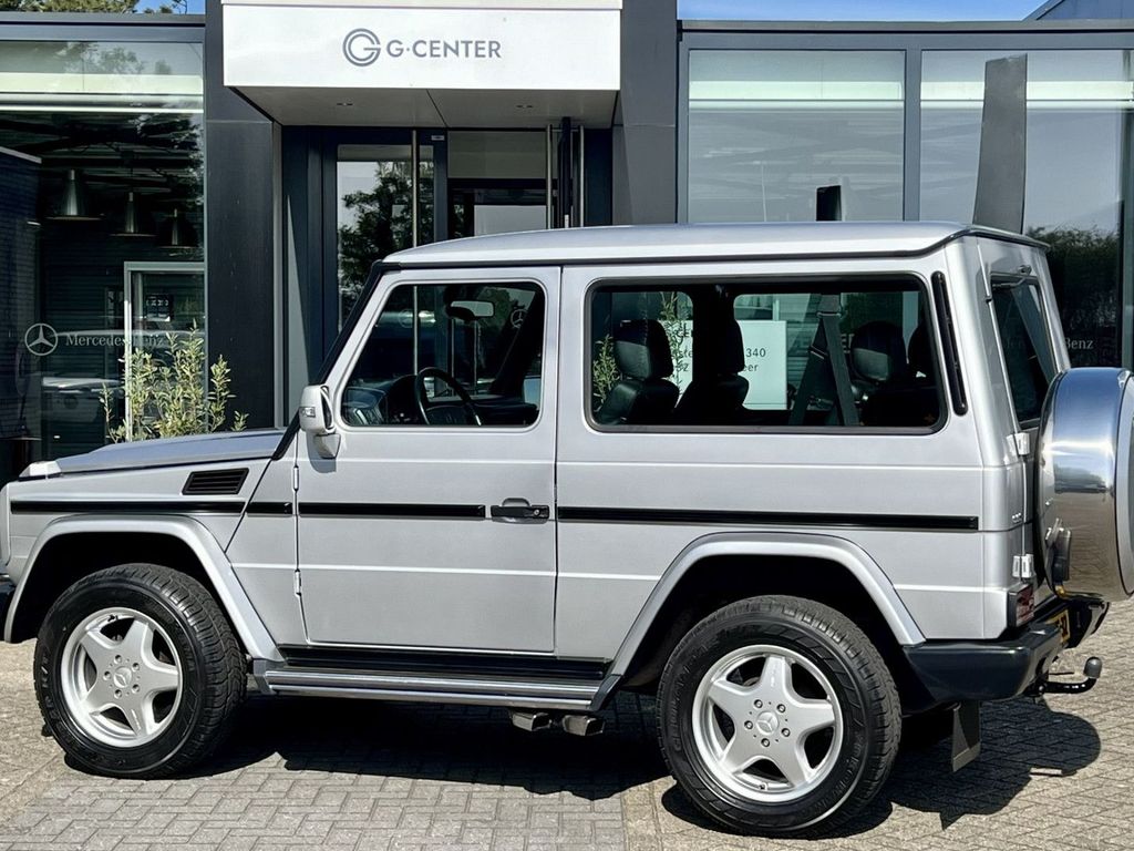 Mercedes-Benz G 320