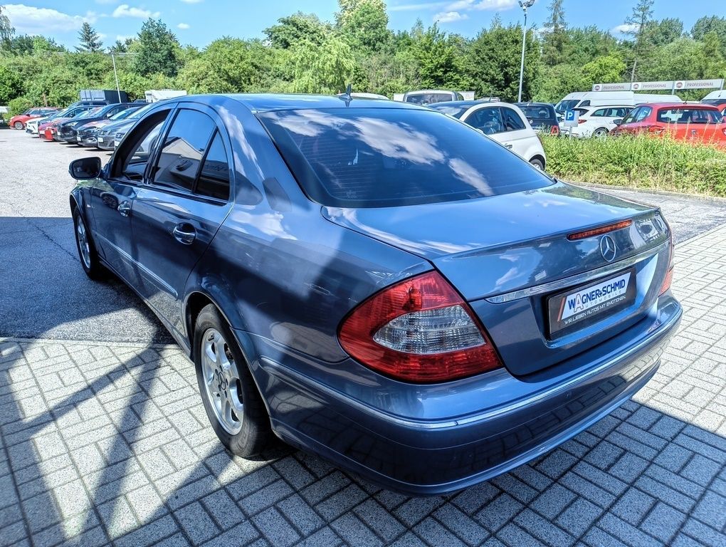 Fahrzeugabbildung Mercedes-Benz E 280 Elegance 280