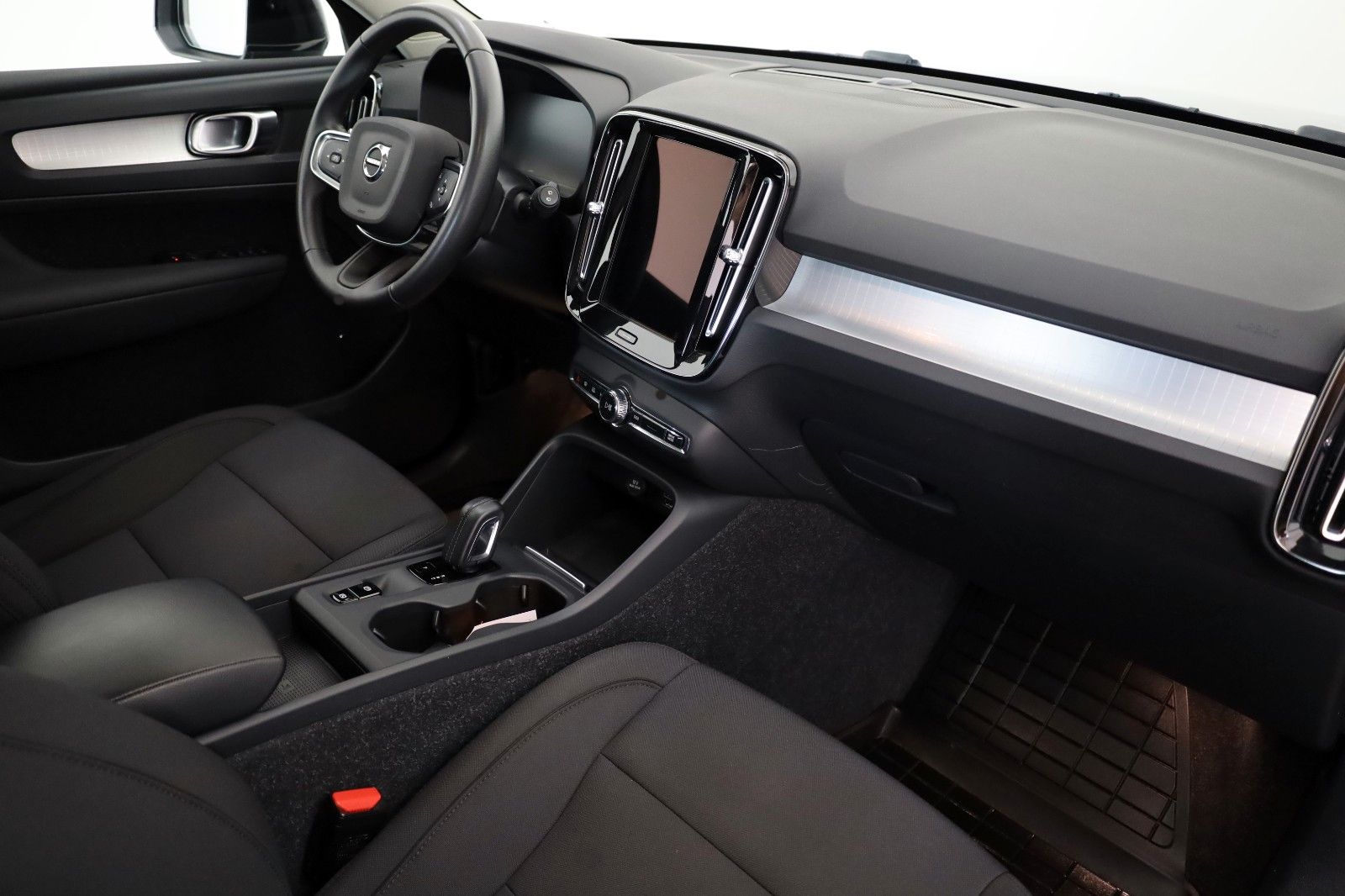 Fahrzeugabbildung Volvo XC40 Inscription Navi,LED,DAB,Kamera,ACC,AHK