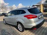 Ford Focus Turnier 2.0 TDCi ( Titanium ) - Ford Focus: Titanium Turnier