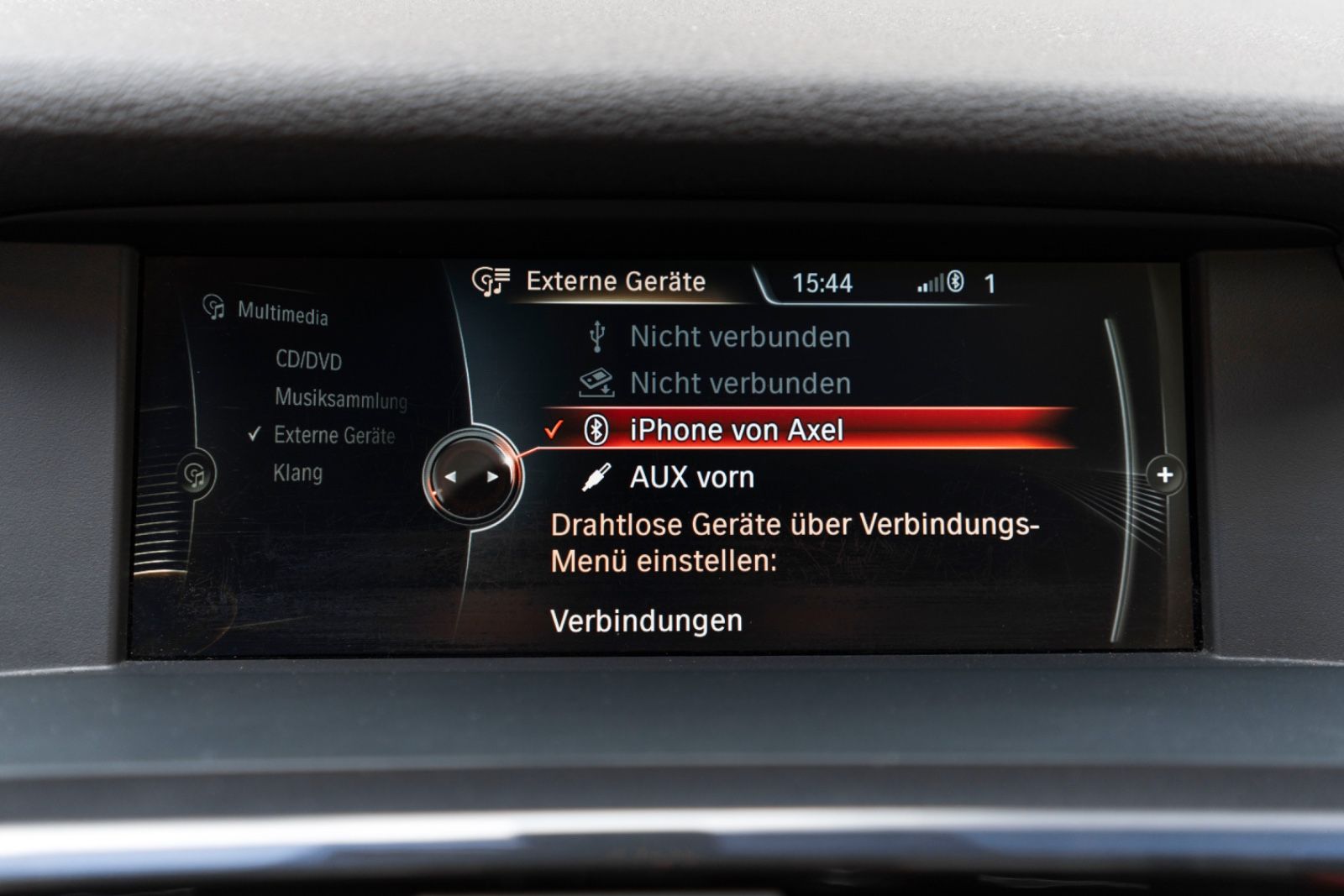 Fahrzeugabbildung BMW X3 xDrive35i M Sport HIFI KAM NAV SZH PANO M+S
