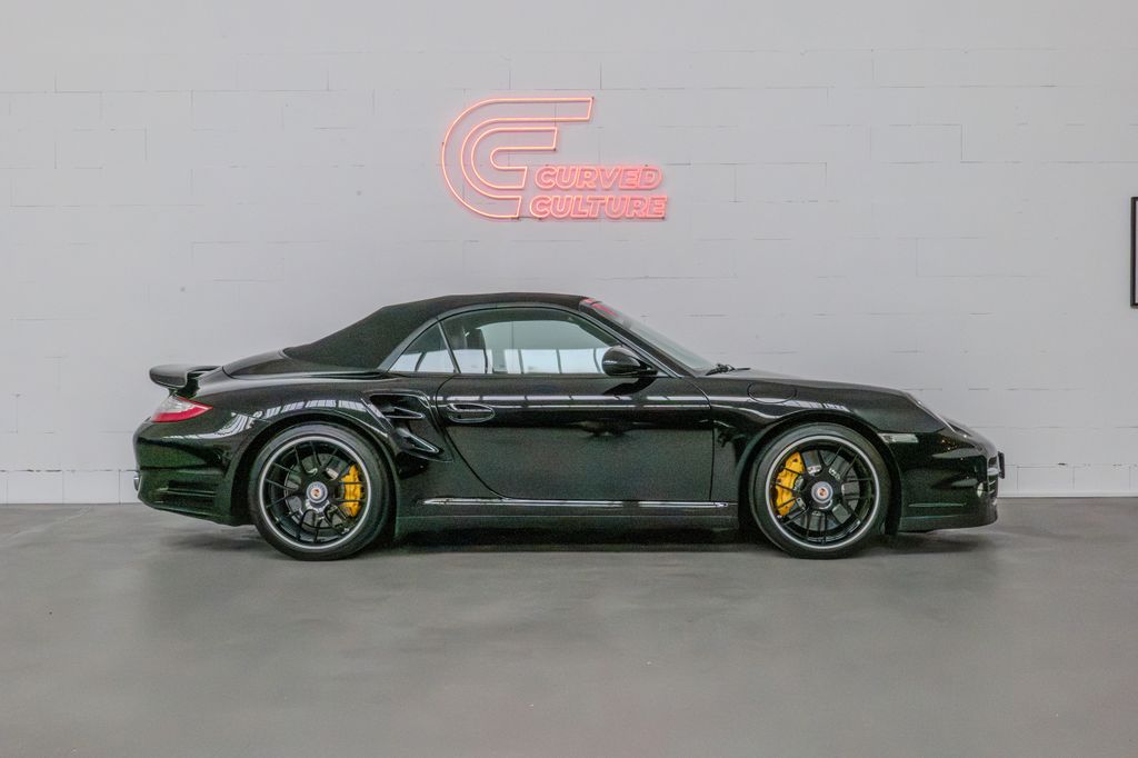 PORSCHE 997 2011