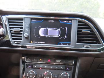 Fotografie 14 des Seat Leon ST FR 1.5 6-G AHK Pano Navi 18`