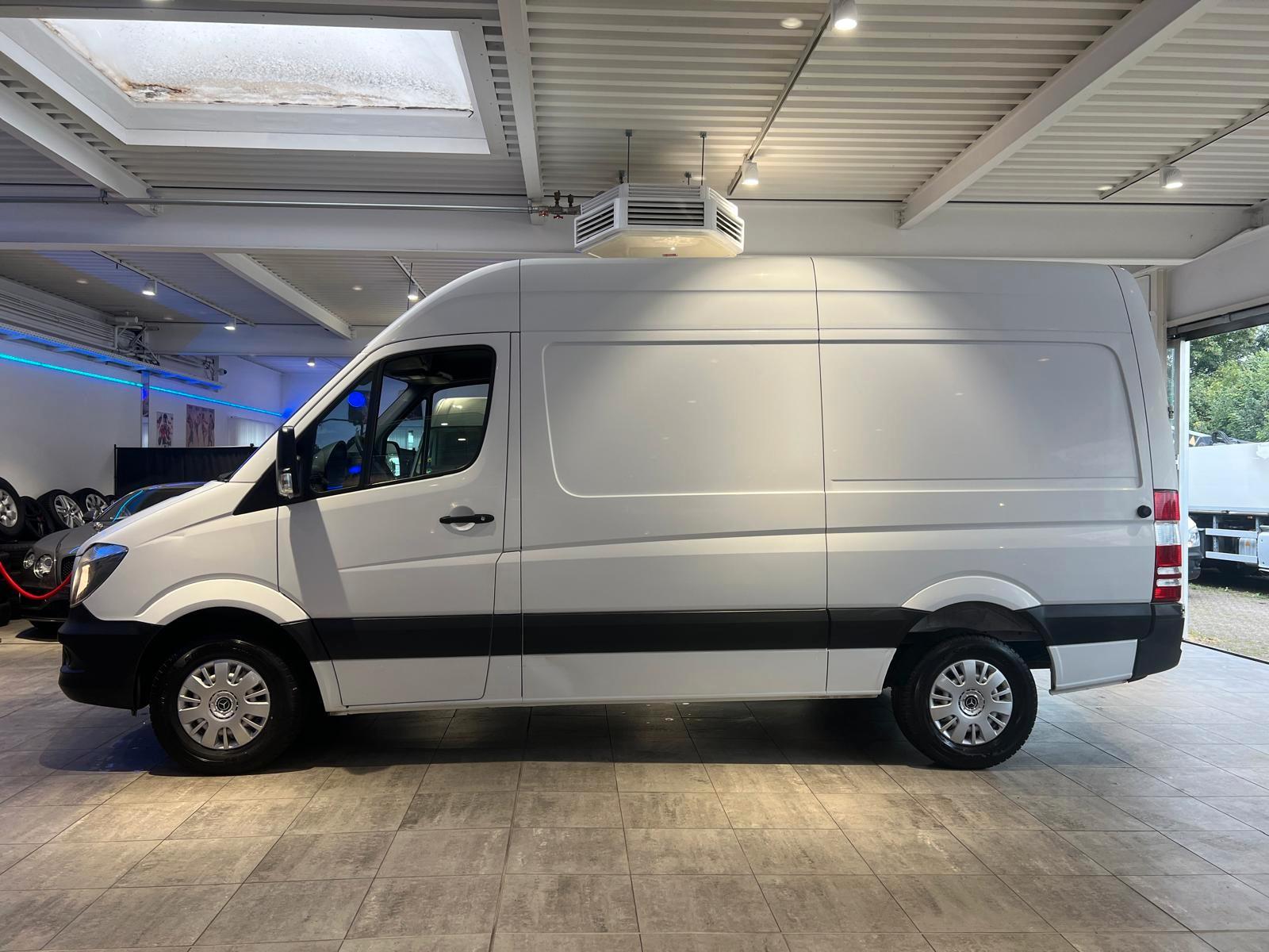 Mercedes-Benz Sprinter 316 CDI Hochdach*AHK*Navi*Klima*Regal*