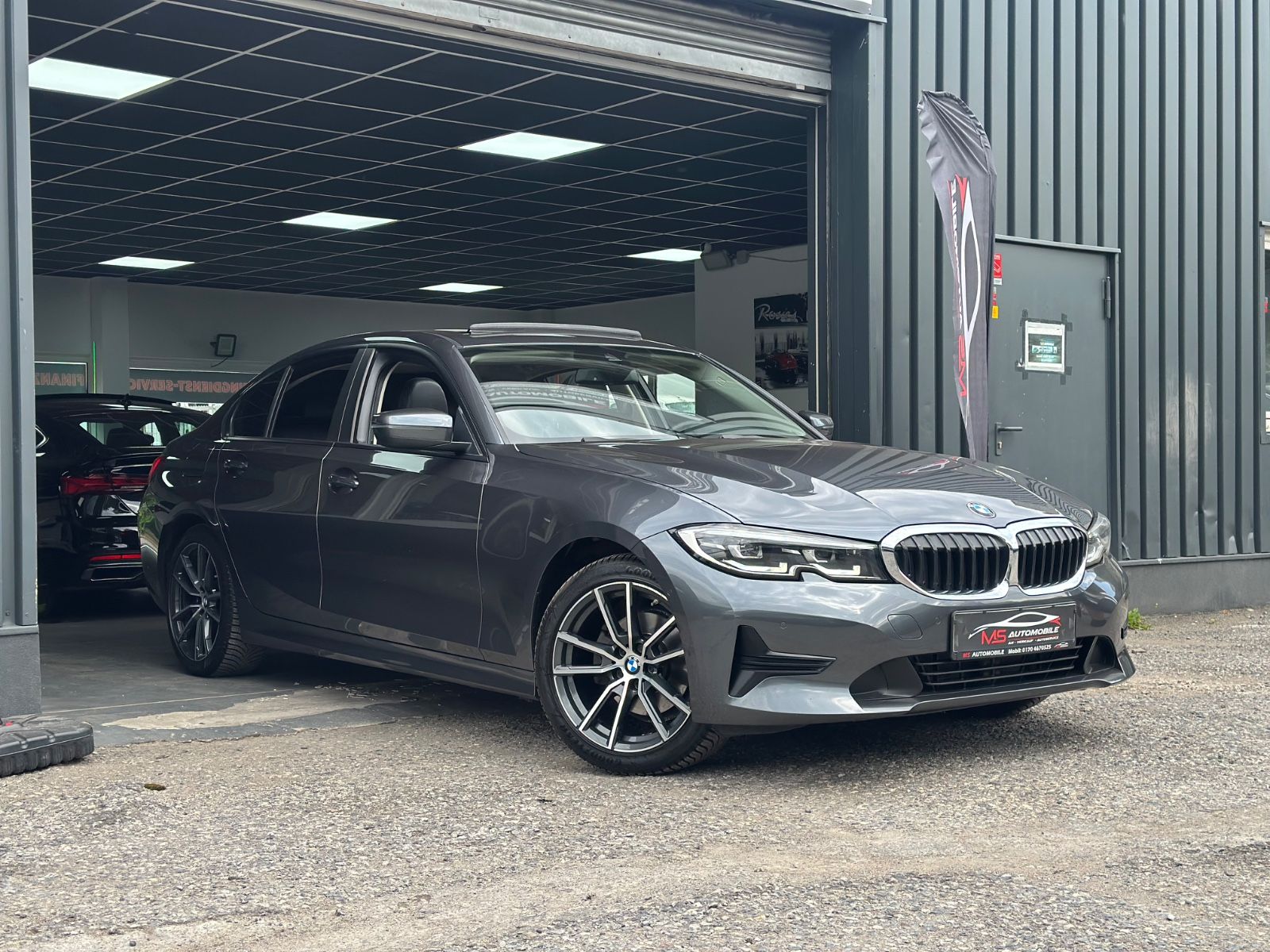 BMW 320 i Limousine Advantage
