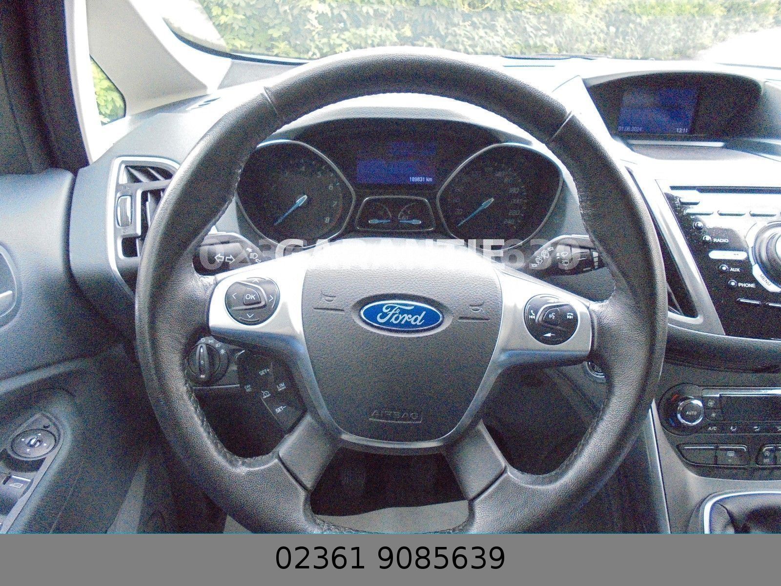 Fahrzeugabbildung Ford C-MAX Titanium/Klima/Navi/Pdc+Kamera/TÜV NEU