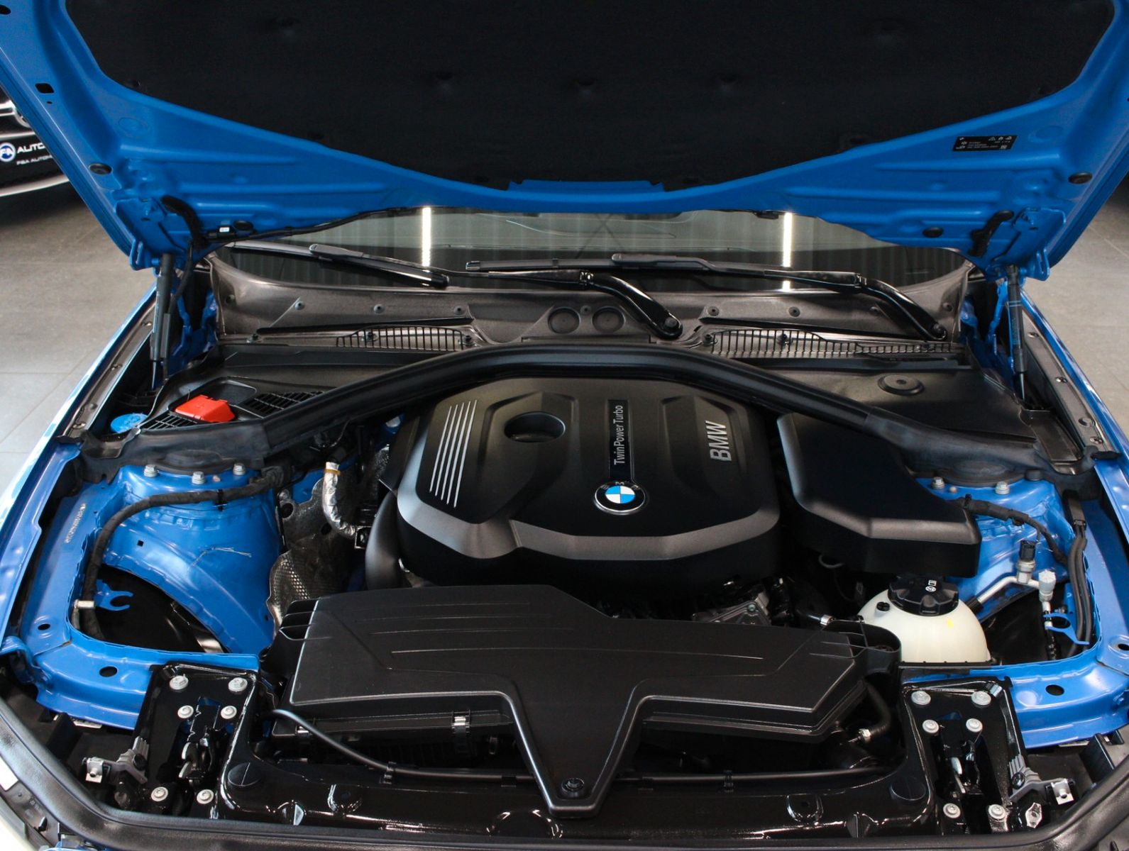 Fahrzeugabbildung BMW 118i Edition M Sport Shadow*1.Hand