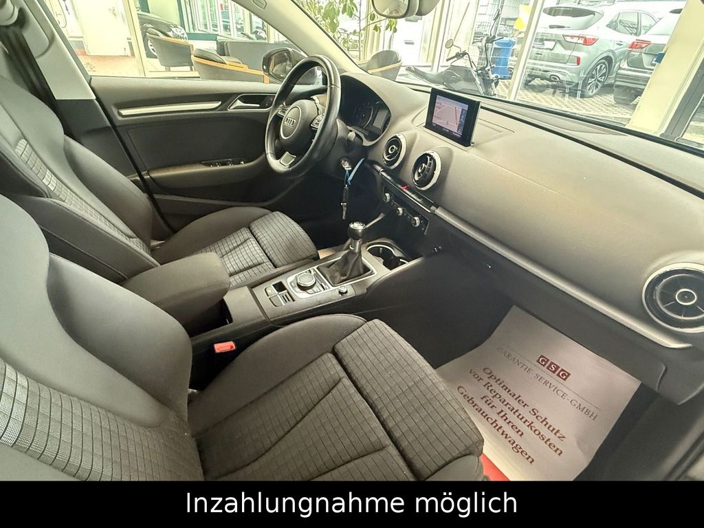 AUDI A3 ambition ultra Sline 2.HAND/NAVI/LED/KLIMA/SH AUDI A3 ambition ultra Sline 2.HAND/NAVI/LED/KLIMA/SH