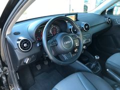 Foto Nummer 14: AUDI A1