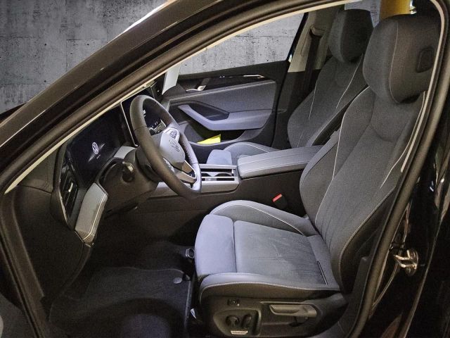 Passat Business 1.5 l eTSI OPF 110 kW (150 PS)