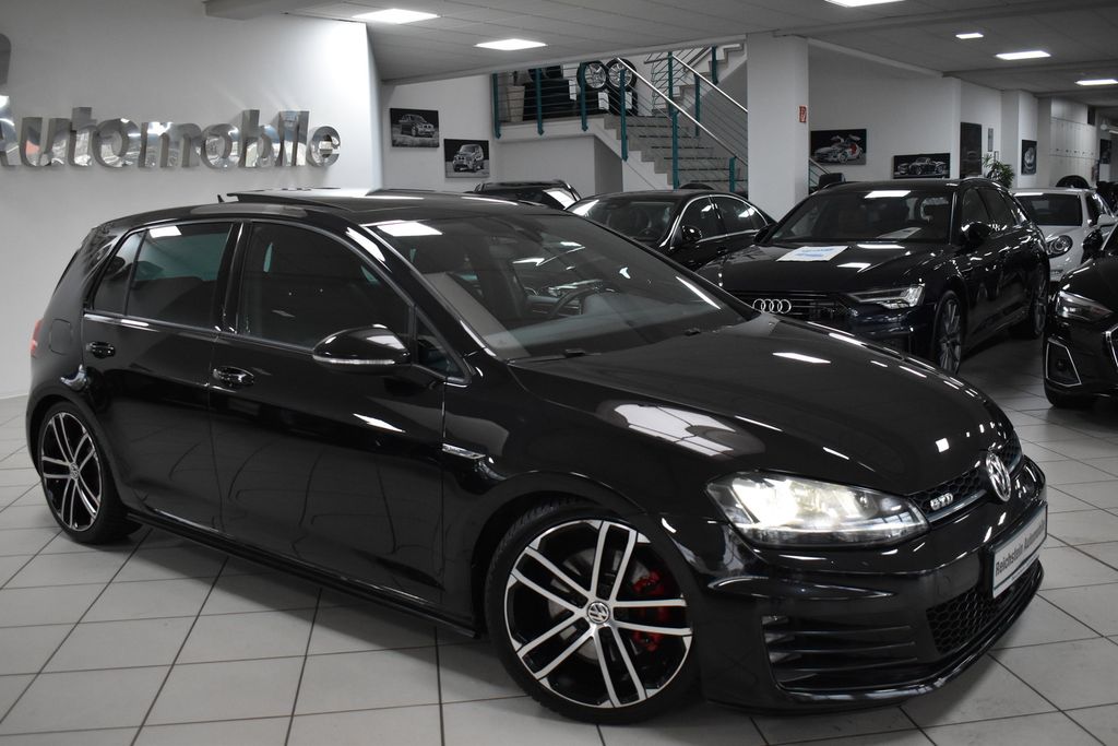 Volkswagen Golf VII GTD PANO ACC DCC TOTW KAMERA DYNAUDIO