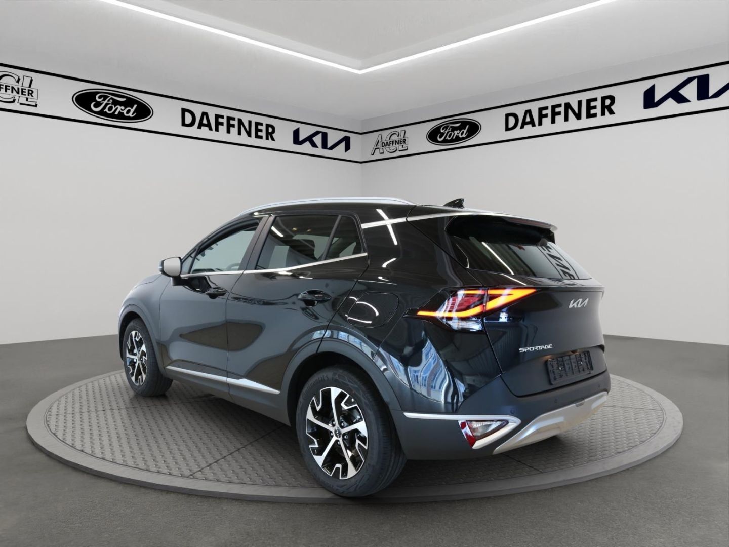 Fahrzeugabbildung Kia Sportage Ultimate-Edition 1.6 T-GDI DCT 48V MHEV