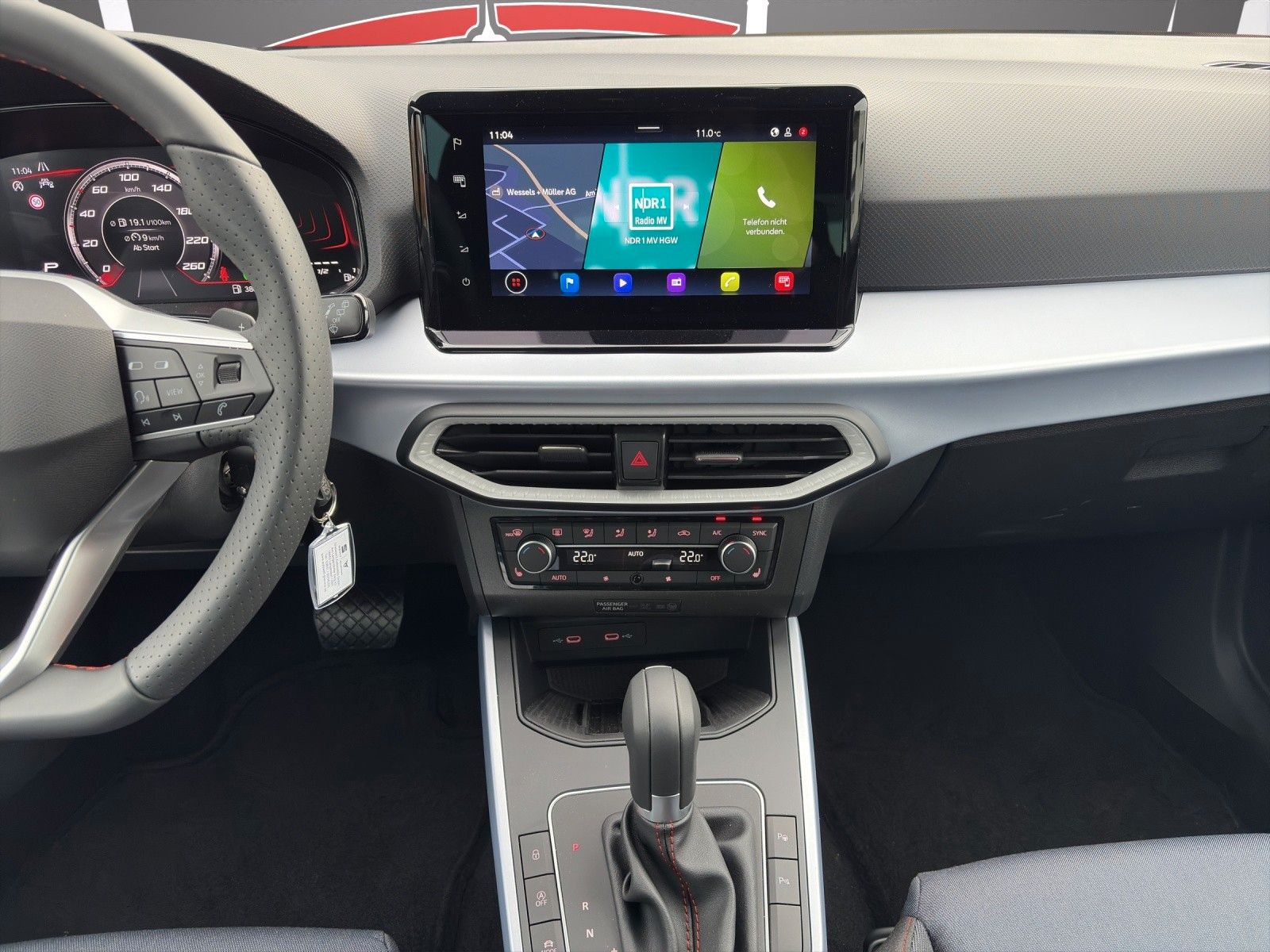 Fahrzeugabbildung SEAT Arona FR 1.0 TSI  DSG LED/ACC/NAVI/AHK
