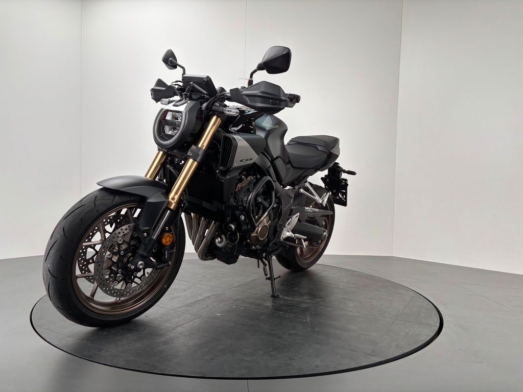 Fahrzeugabbildung Honda CB 650 R *NEUWERTIG *SERVICE FRISCH