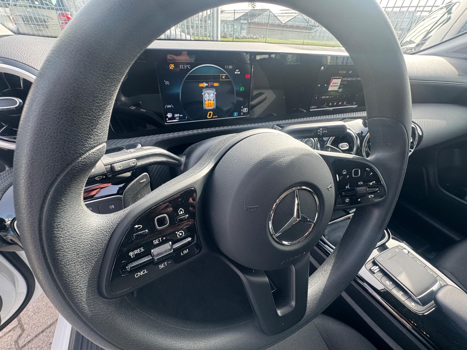 Mercedes-Benz CLA Shooting Brake 200 d LED ALU ́S 1 HAND, миниатюра 19