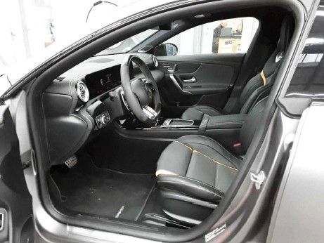Fahrzeugabbildung Mercedes-Benz CLA 45 AMG S 4M Aero+Burm+PerfSitz+MultiB+Memory