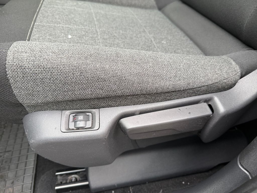Fahrzeugabbildung Citroën C3 Aircross PureTech 110 Stop & Start OPF Rip Cu