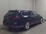 Volkswagen Passat Var. 2.0 TDI Elegance Navi AID IQ.Light - Volkswagen Passat mit Diesel-Antrieb: Kombi, 2.0