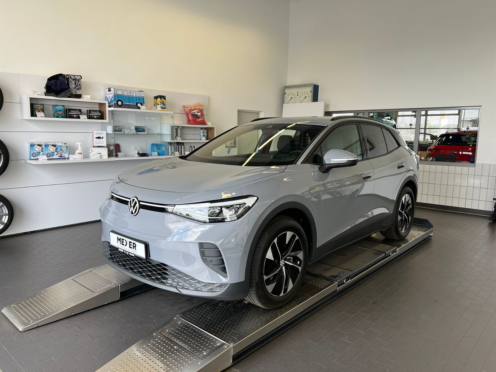 Fahrzeugabbildung Volkswagen ID.4  Pro 210 kW (286 PS) 77 kWh *AHK, Navi*
