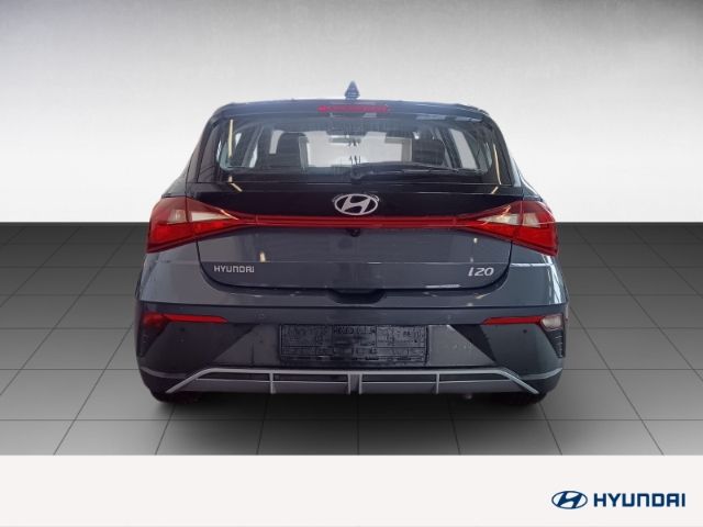 Fahrzeugabbildung Hyundai i20 Select 1.2 +KLIMA+NAVI+CARPLAY+PDC+RFK+UVM+