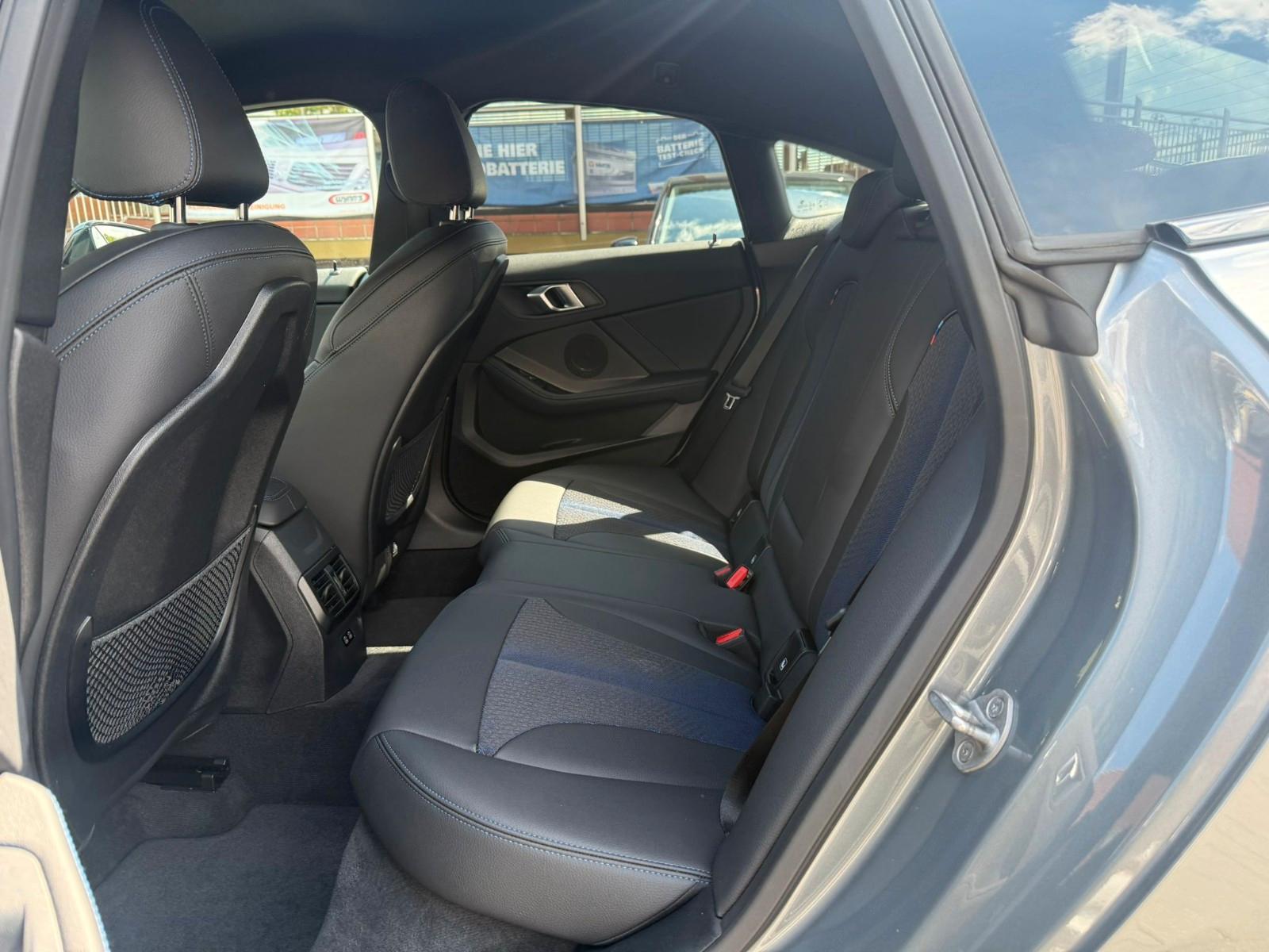 BMW 218 Gran Coupé M Sport COMFORT PARKASS BEH LENKR, миниатюра 21