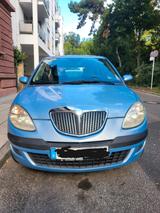 Lancia Ypsilon Arctic Blue 1.2 60 PS Bauja... - Lancia Ypsilon in Stuttgart
