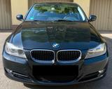 BMW Verkaufe BMW 320i (E90 / Baujahr 12/2010 /... - BMW: Navigationssystem, E90