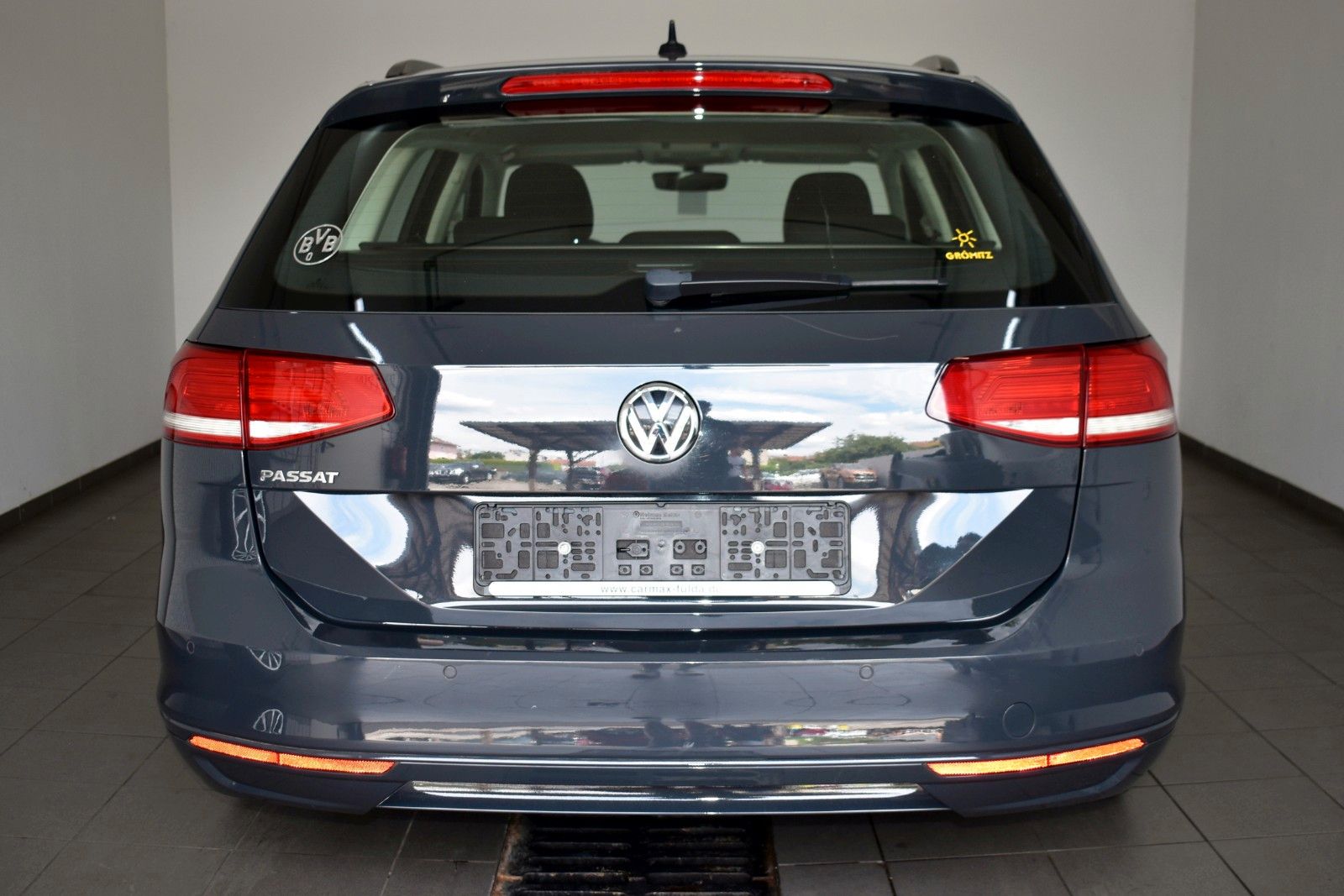 Fahrzeugabbildung Volkswagen Passat Variant Trendline Navi,SH,PDC,Allwetter