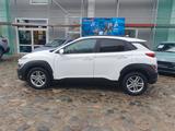 Hyundai KONA 1.0 T-GDI 120 PS DCT 2WD Essential - gebrauchte Hyundai KONA aus dem Jahr 2022