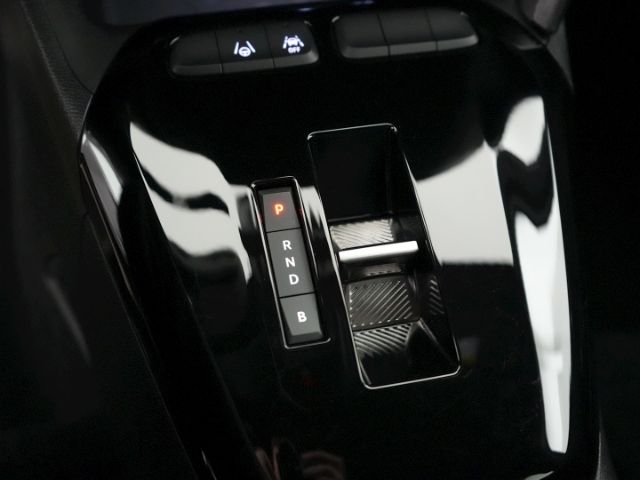 Corsa-e F FACELIFT ELECTRIC GS 50kWh AT+LED MATR