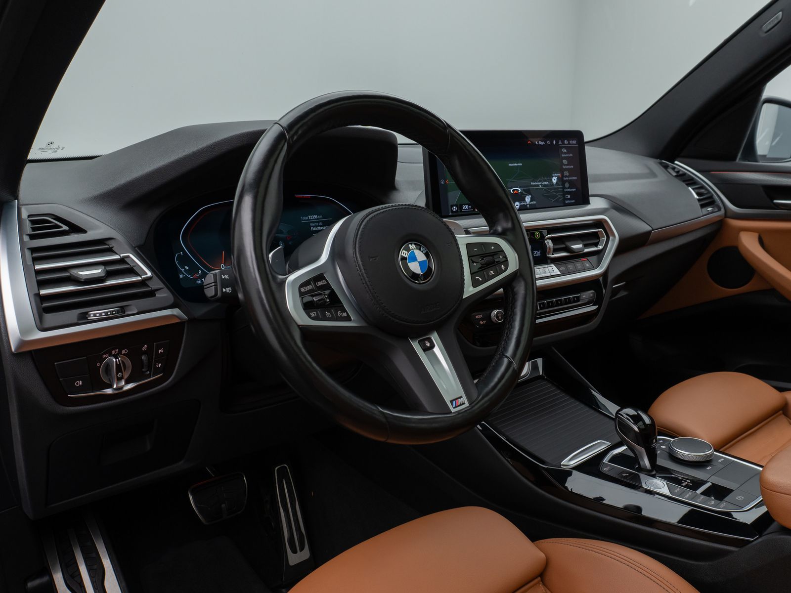 Fahrzeugabbildung BMW X3 xD30i M Sport Panorama Kamera DAB HiFi Alarm