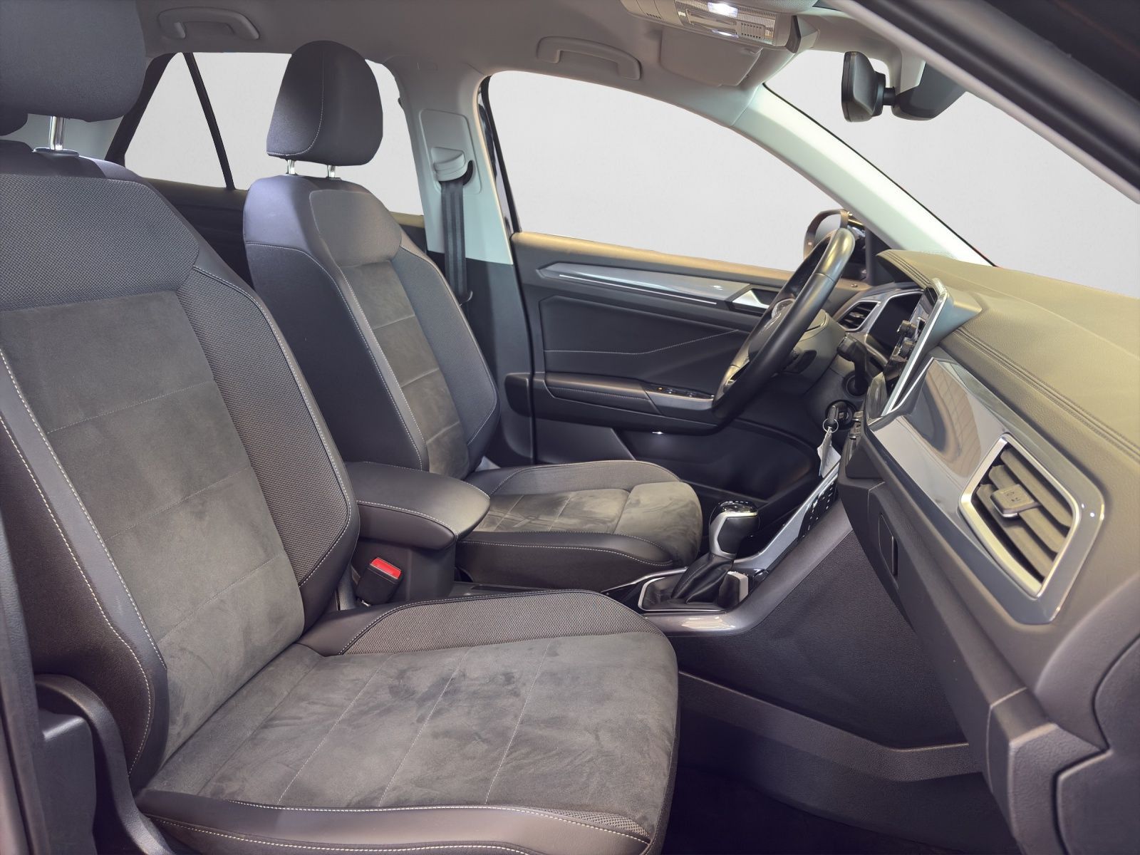 Volkswagen T-Roc - Bild 5