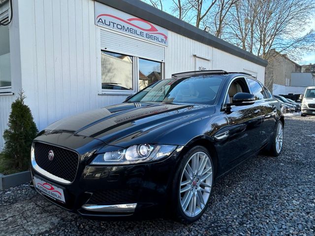 Jaguar XF 25T AWD Prestige "AUTOMATIK/ PANORAMA/1.HAND"