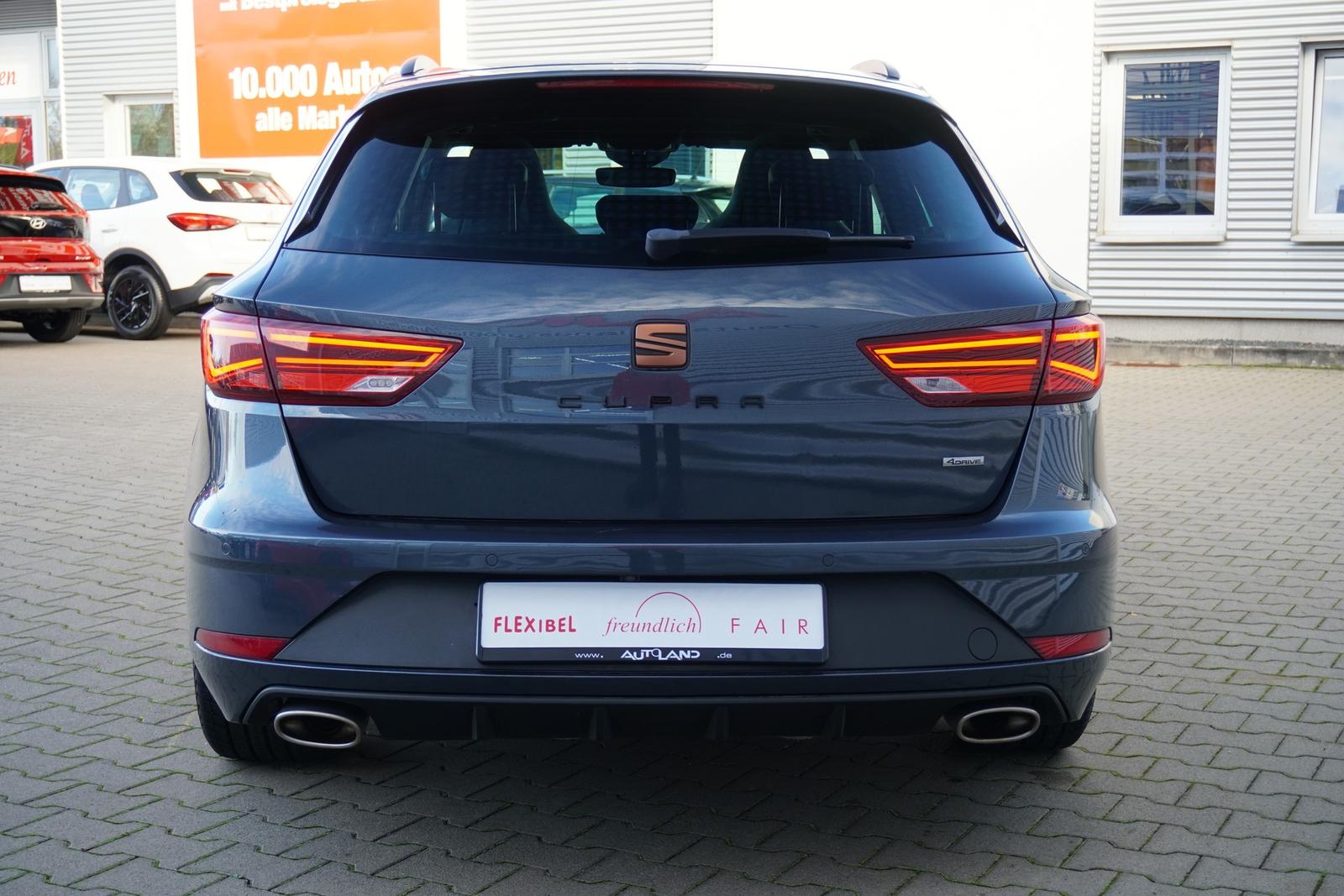 Seat Leon ST 2.0 Cupra 300 4Drive LED Navi Panorama