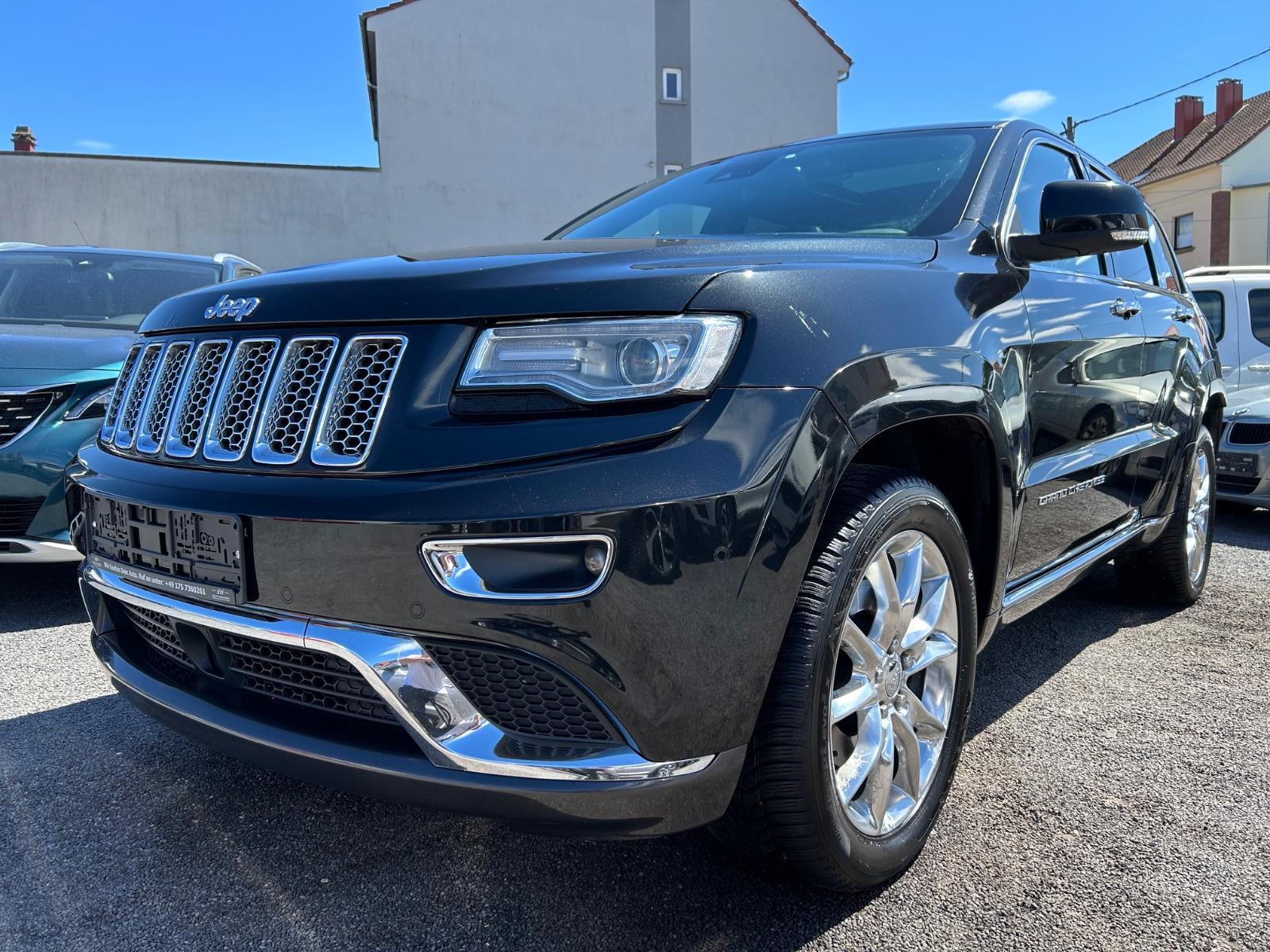 Jeep Grand Cherokee 3.0 CRD ACC + AHK + PANO + KAMERA
