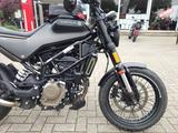 Husqvarna Svartpilen 125 *Garantie*Heckumbau*Akrapovic* - HUSQVARNA VON 81 BIS 125 CCM