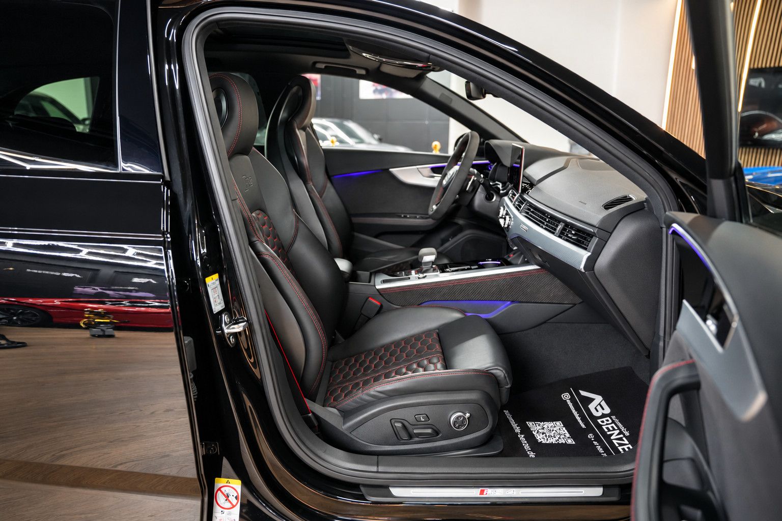 Fahrzeugabbildung Audi RS 4 2.9 TFSI *Virtual*RautenSitze*B&O*Pano*HUD