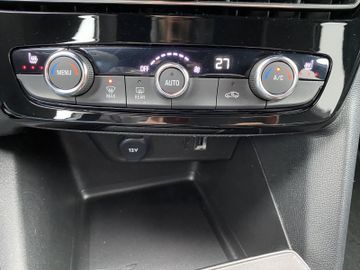 Bild 21 Opel Mokka 1.2 GS Hybrid AT/SHZ+LHZ/PDC v+h+CAM/NAVI/