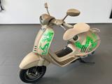 Vespa 946 ''Dragon'' 10 Anniversario - GEBRAUCHT ROLLER