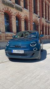 Fiat 500e La Prima Cabrio OCEAN BLUE-LIMITED EDITION - Fiat 500: Edition