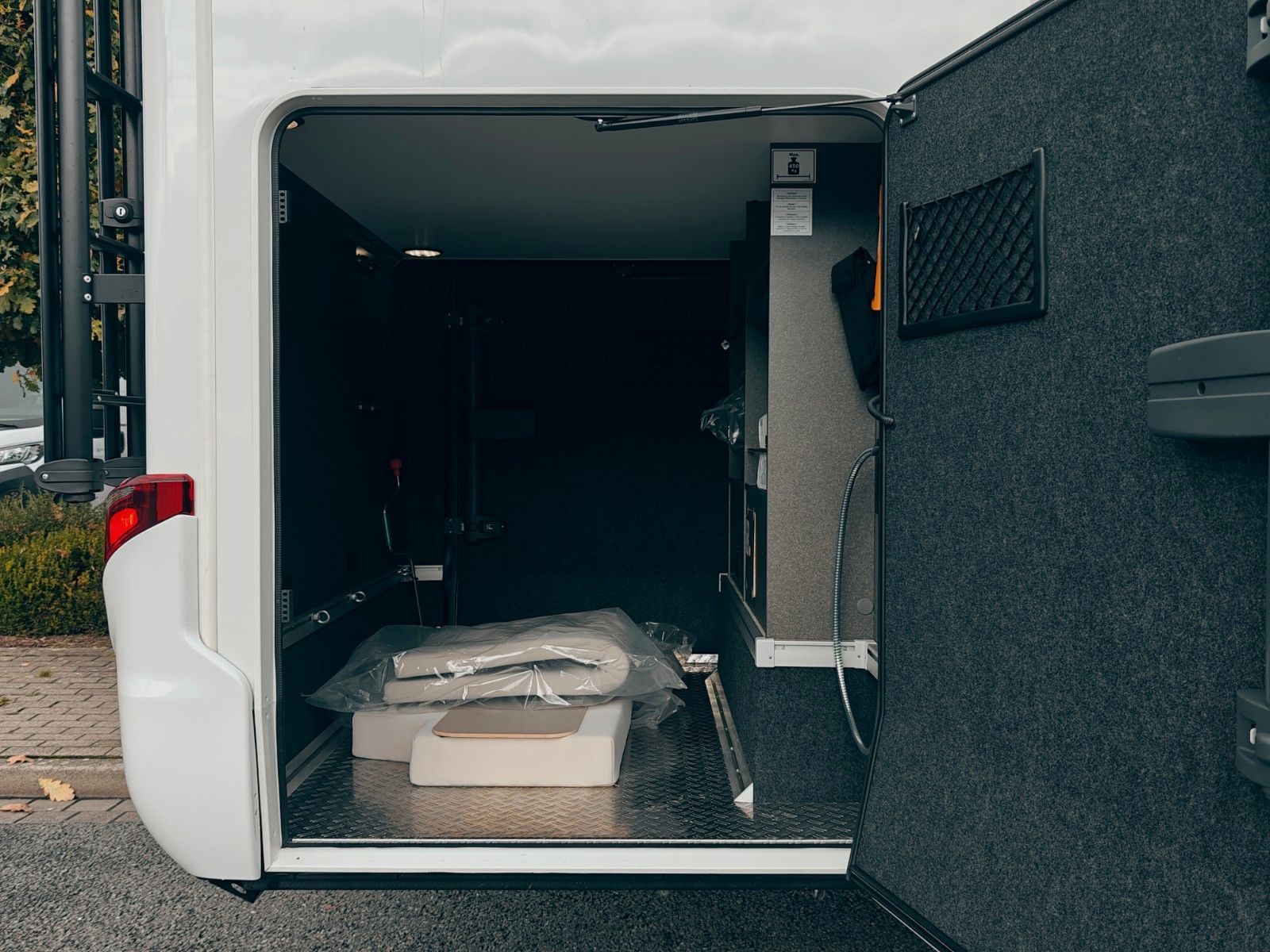 Fahrzeugabbildung HYMER / ERIBA / HYMERCAR ML - T 580 4x4² STORMTROOPER