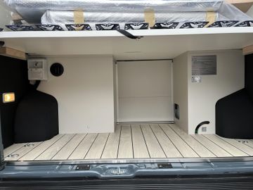 Westfalia Columbus 540 D 140 PS Solar SKYVIEW ACC