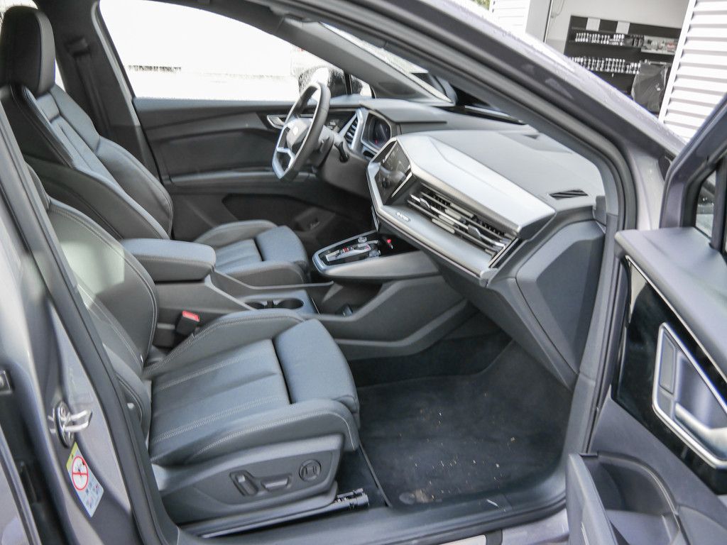 Audi Q4 35 e-tron SHZ KAMERA MATRIX-LED HUD NAVI ACC foto 3