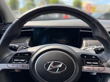 Hyundai TUCSON - 8