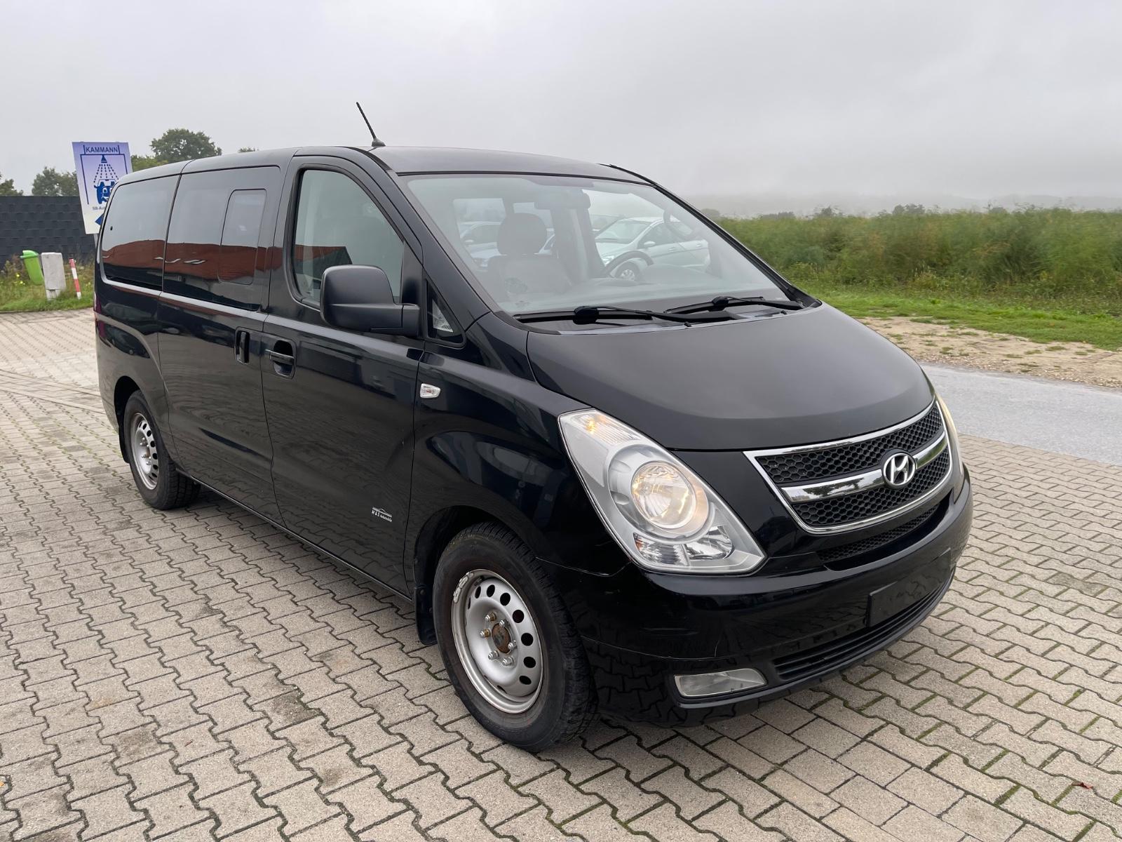 Hyundai H-1 Travel Premium