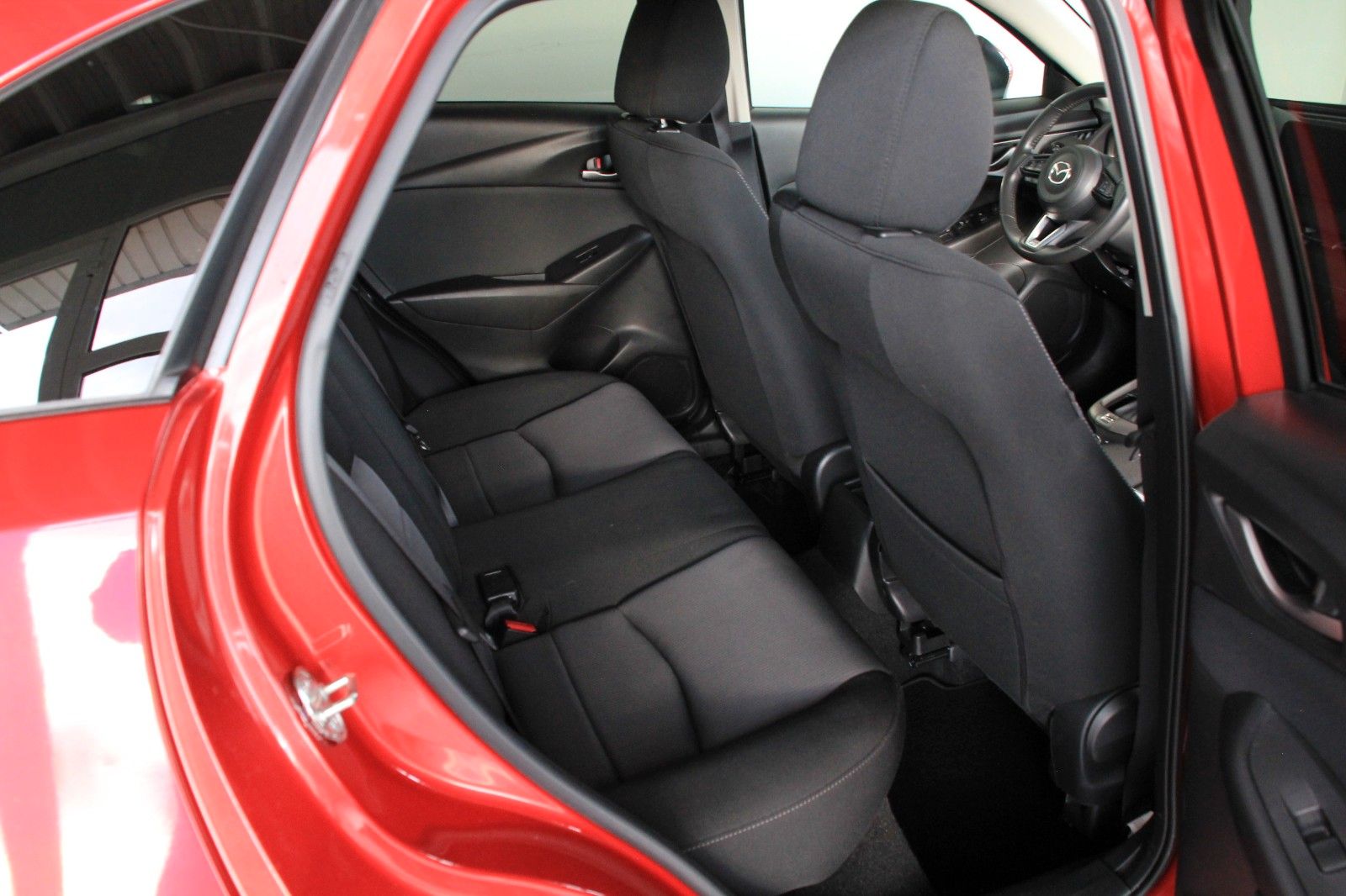 Fahrzeugabbildung Mazda CX-3 2.0 Skyactive-G Exclusive-Line