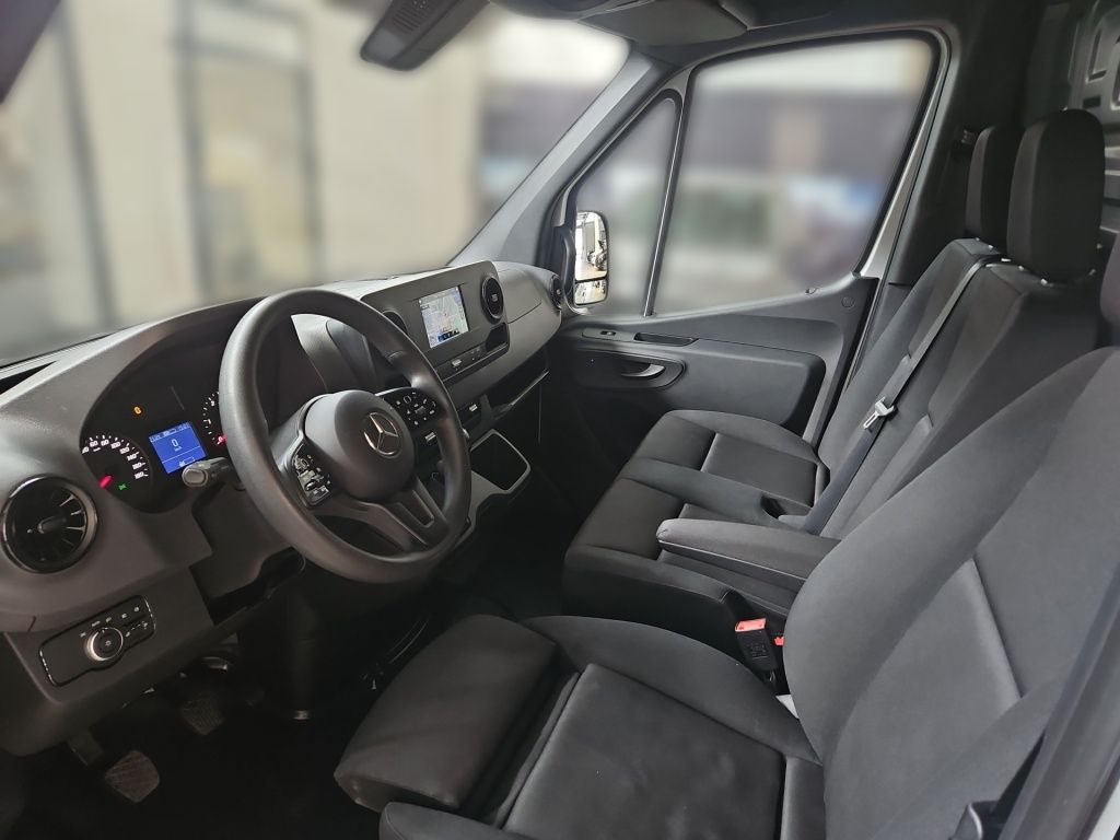 Fahrzeugabbildung Mercedes-Benz Sprinter 317 Kasten L2H2 360°Schwingsitz SHZ EDW